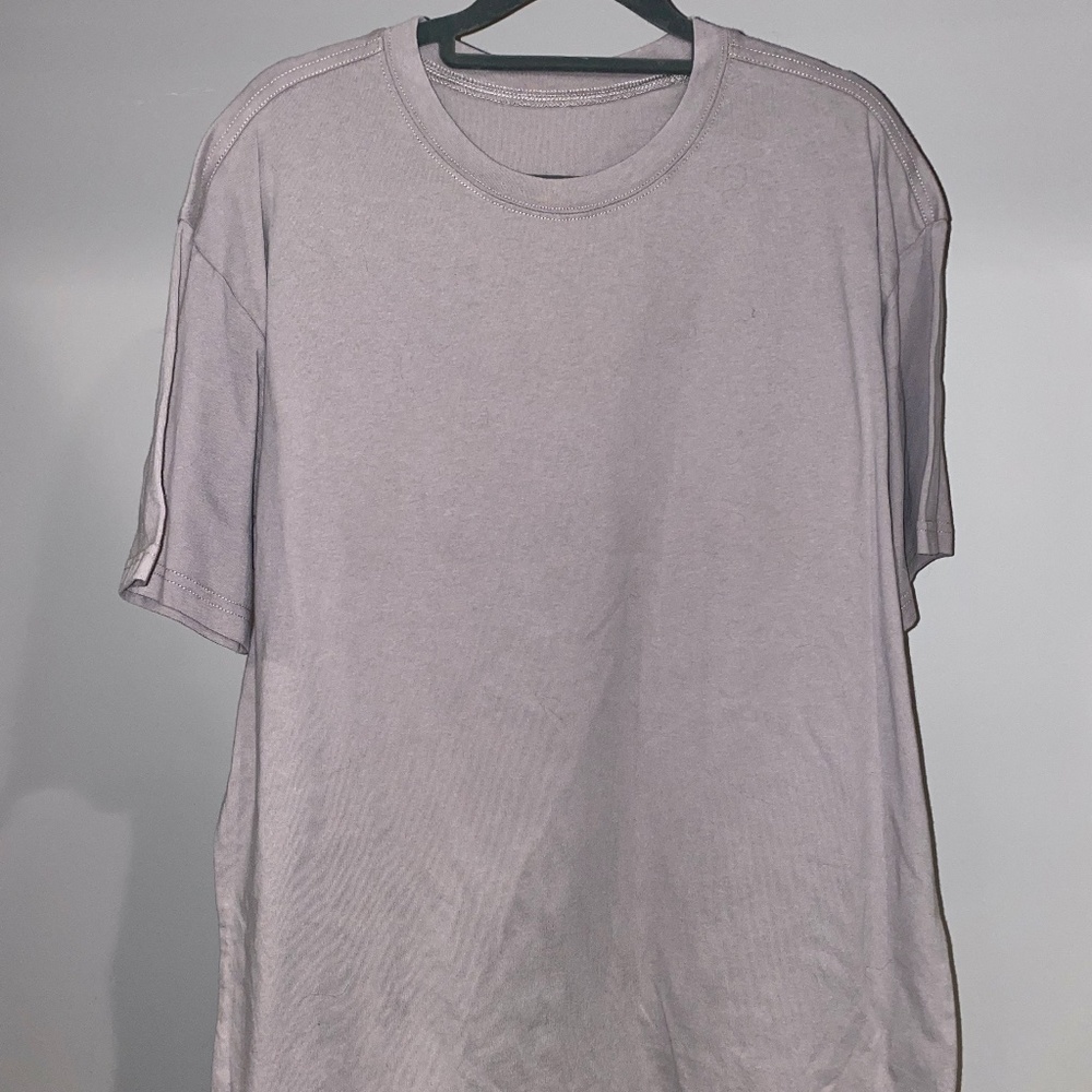 Balance Athletica Swift Tee - Sea Salt and Midnight Size Small